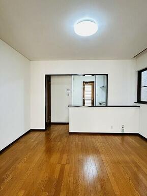 「LDK」約13帖のLDKの様子です。