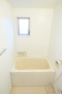 ★追い焚き機能付きバス★