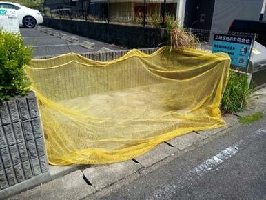 ゴミ捨て場