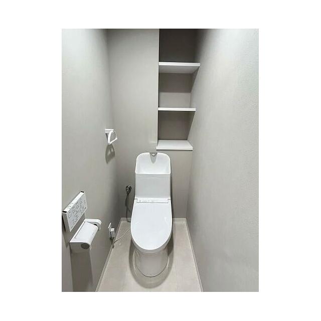 「トイレ」新品交換済みです。