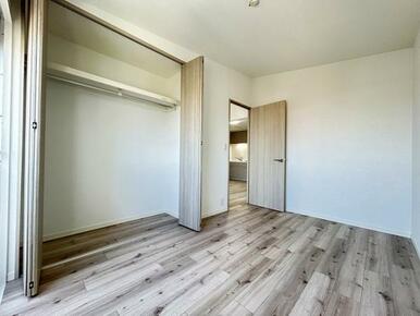 「洋室約4.6帖」クローゼット収納付