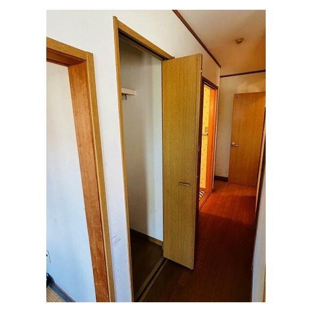 「収納」1階廊下収納スペースございます。