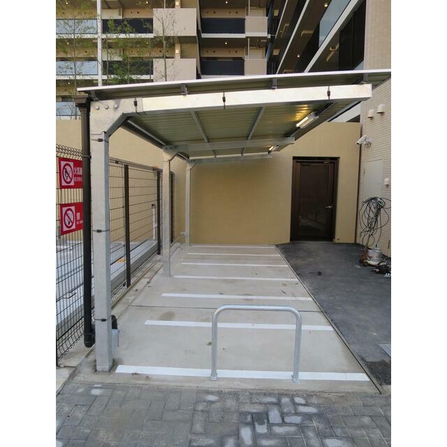 バイク置場