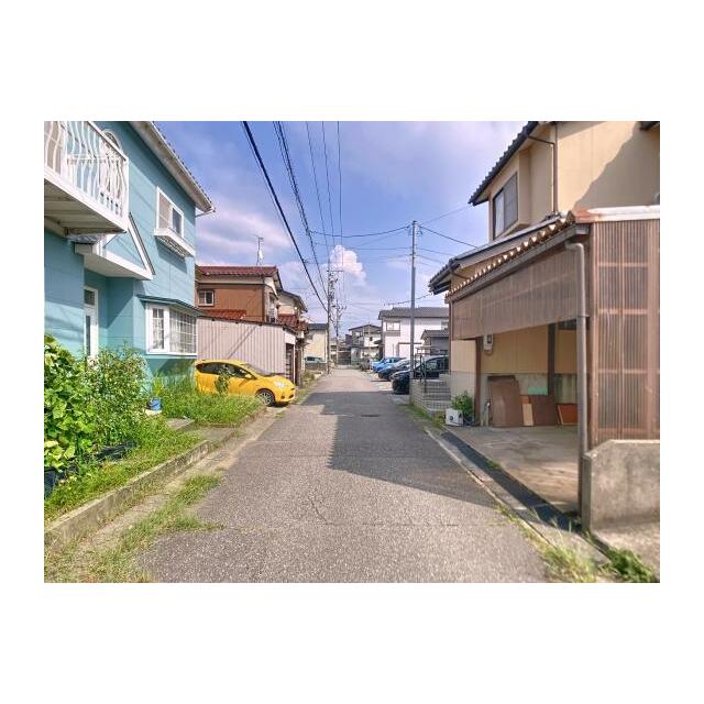 お車をお持ちでない方でも安心してお住まいいただけます。