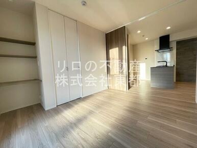 上品に仕上がった明るい室内空間です！