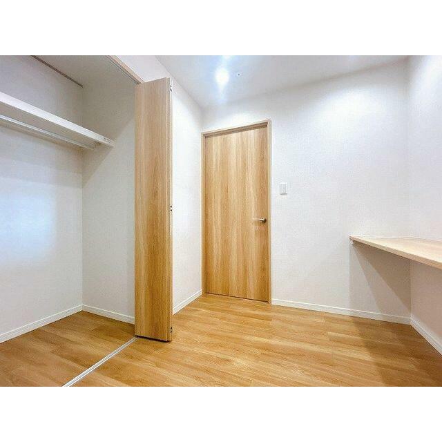 ランドリールーム　クローゼットもございます