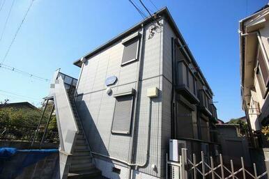 積水ハウス施工軽量鉄骨造２階建てです♪