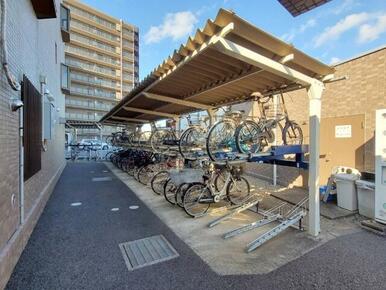 １８２台分を確保した自転車置き場