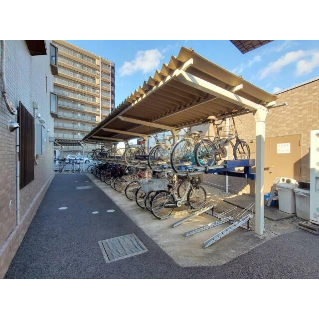 １８２台分を確保した自転車置き場