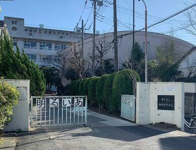 草加市立両新田中学校