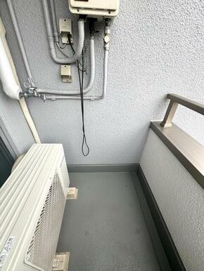 バルコニーに洗濯機がおけます♪