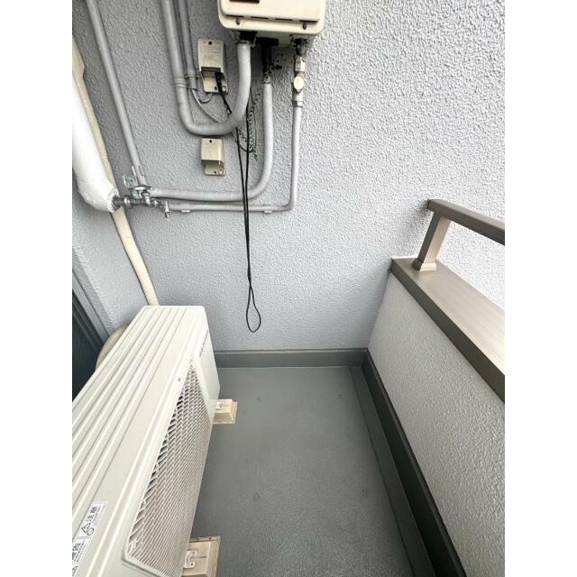 バルコニーに洗濯機がおけます♪