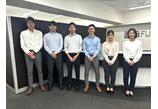 情報提供会社