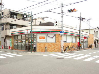 セブンイレブン豊新南店