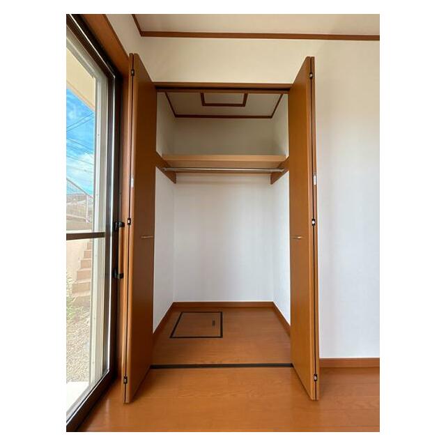 洋室２クローゼット