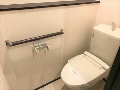 1Ｆのみ手すり付き