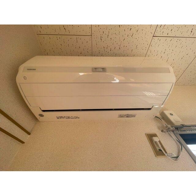 エアコン付きでお引越しの日から快適です。 ※参照　別室写真※