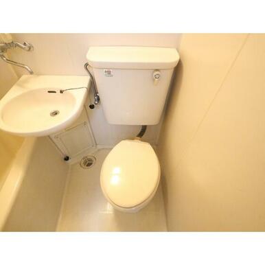 お掃除がしやすいトイレです