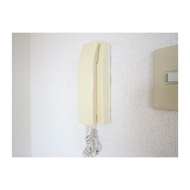 来客者の声が聴けるドアホンです