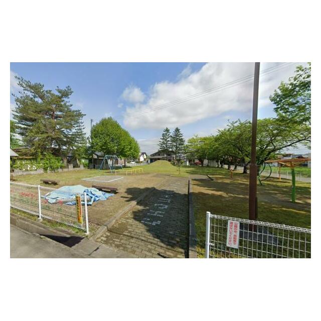 松雲台公園　徒歩6分（420ｍ）