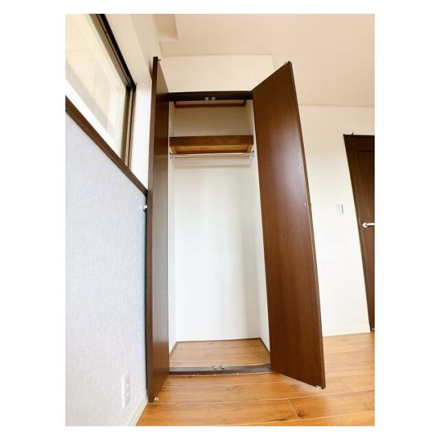 洋室３「収納」