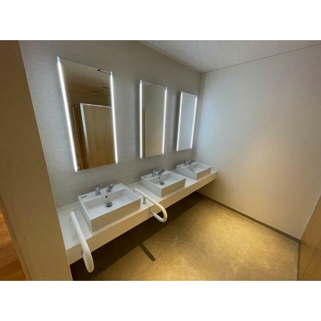 3F・4F女性用トイレ