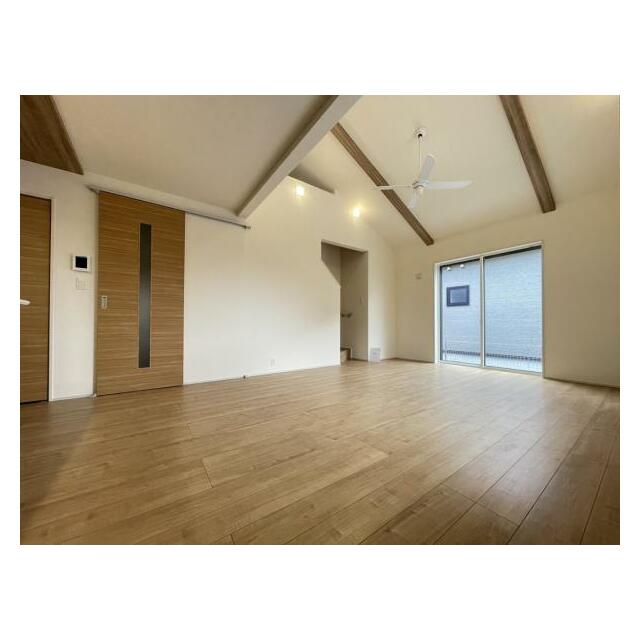 リビングは家族みんなが集まり何気ない出来事も気軽に話せる明るい空間＾＾