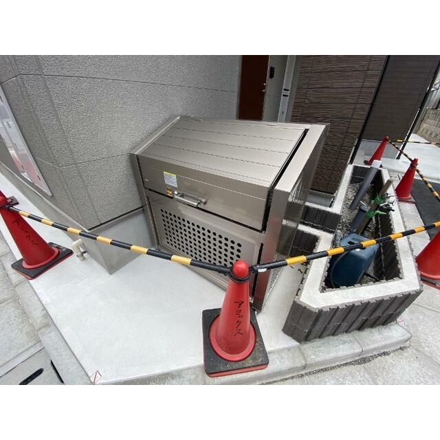 ゴミストッカー