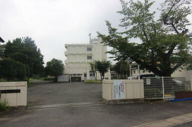日出谷小学校