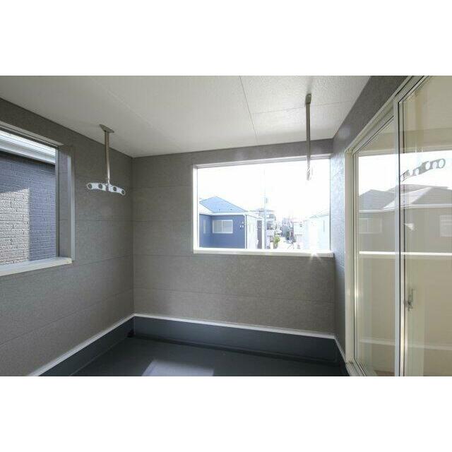 奥行きのあるバルコニー