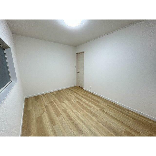 洋室約６帖　別アングル