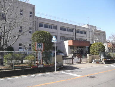 柏市立花野井小学校