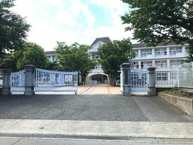 富士市立岩松北小学校