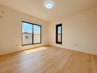 2F南東側洋室　別角度