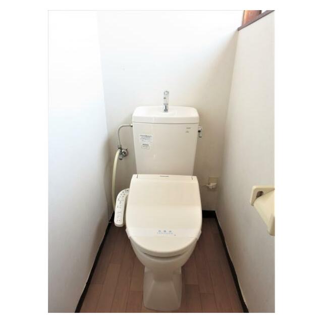 貸家２　トイレスペースを撮影