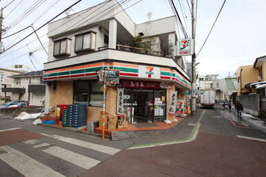 セブン－イレブン 所沢航空公園駅西口店