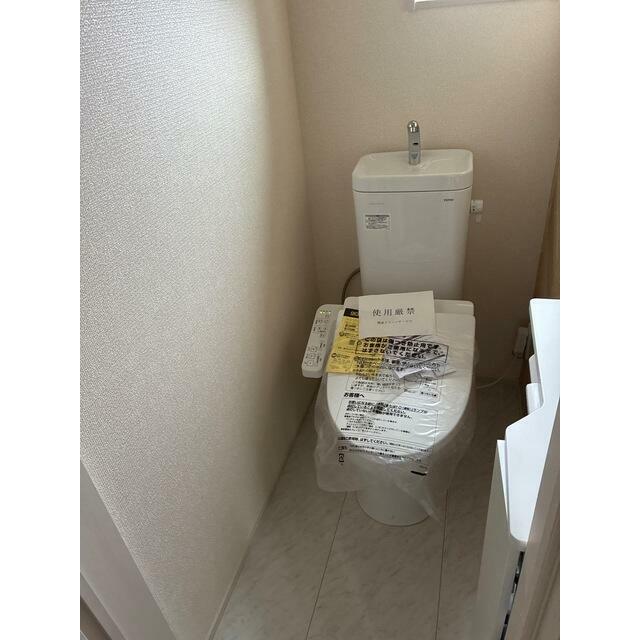 お気に入りのカバーやマット、スリッパを置いて快適空間に（3号棟）