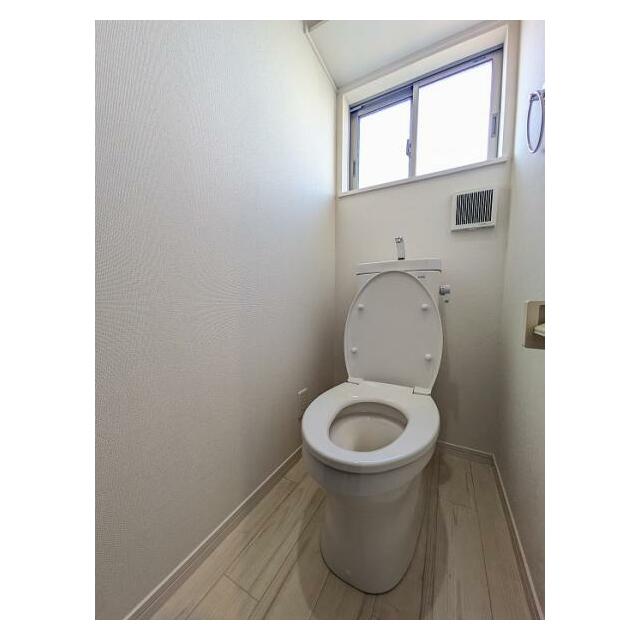 detached 松里園３丁目