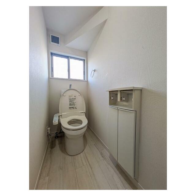 detached 松里園３丁目