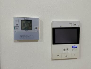 インターフォン・給湯パネル