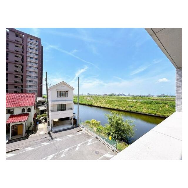 「眺望」バルコニーから見える景色の写真です。