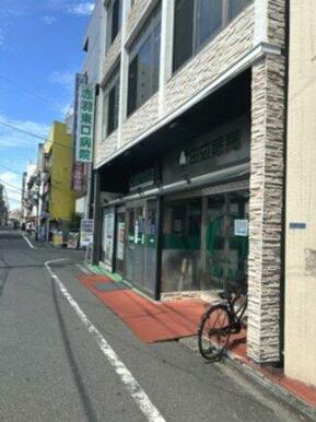 病院も近く徒歩3分にございます。