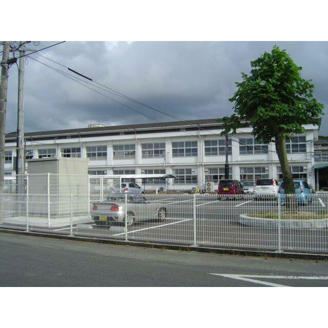 西有田中学校まで20ｍ