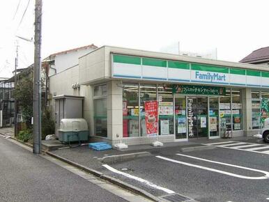 ファミリーマート大泉目白通り店