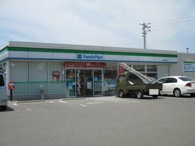 ファミリーマート西岐波店
