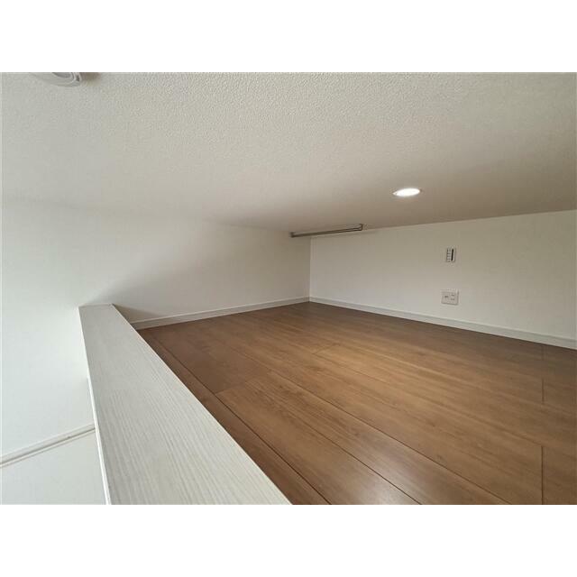 建築中のため類似物件の参考写真です