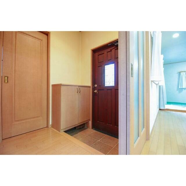 玄関脇にあると便利な収納♪