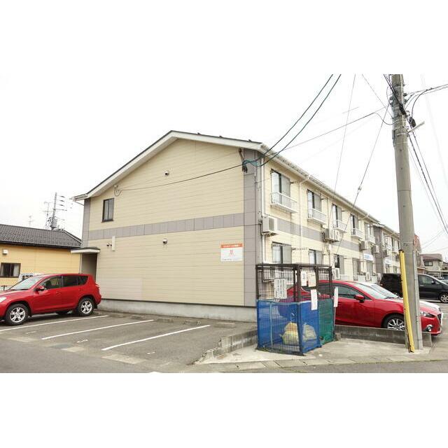 ゴミステーションは敷地内にあります