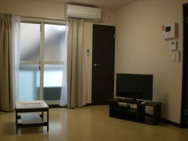 部屋毎に間取りが異なる場合がございます。