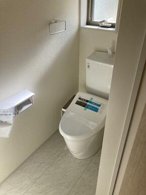 見落としなしで隅々チェック。トイレは家を映す鑑となります。（4号棟）